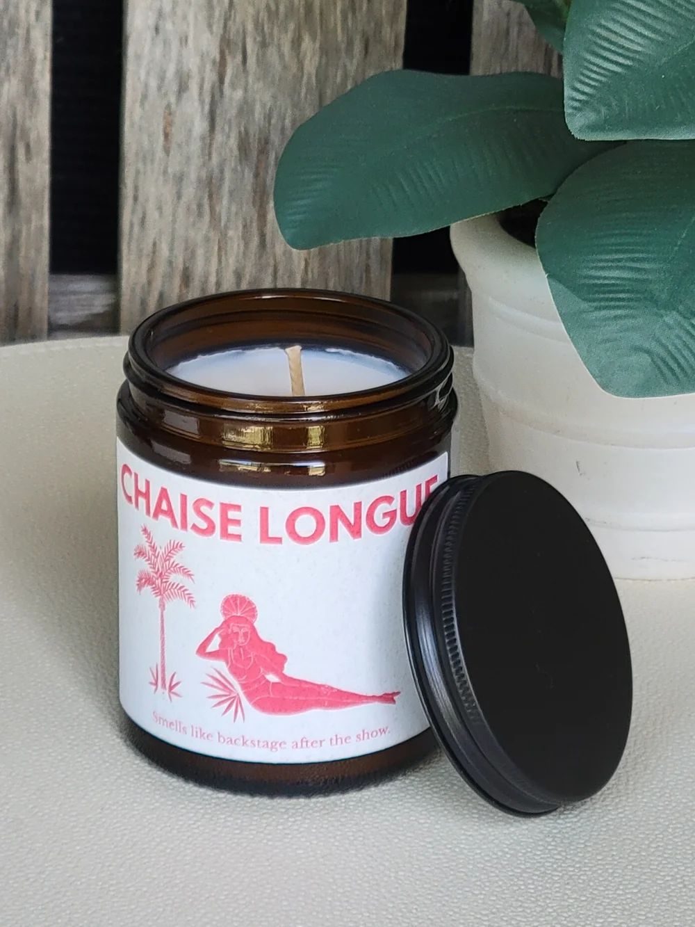 Chaise Longue Scented Candle - Wild Rhubarb 5oz